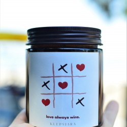 "Love always wins" candle